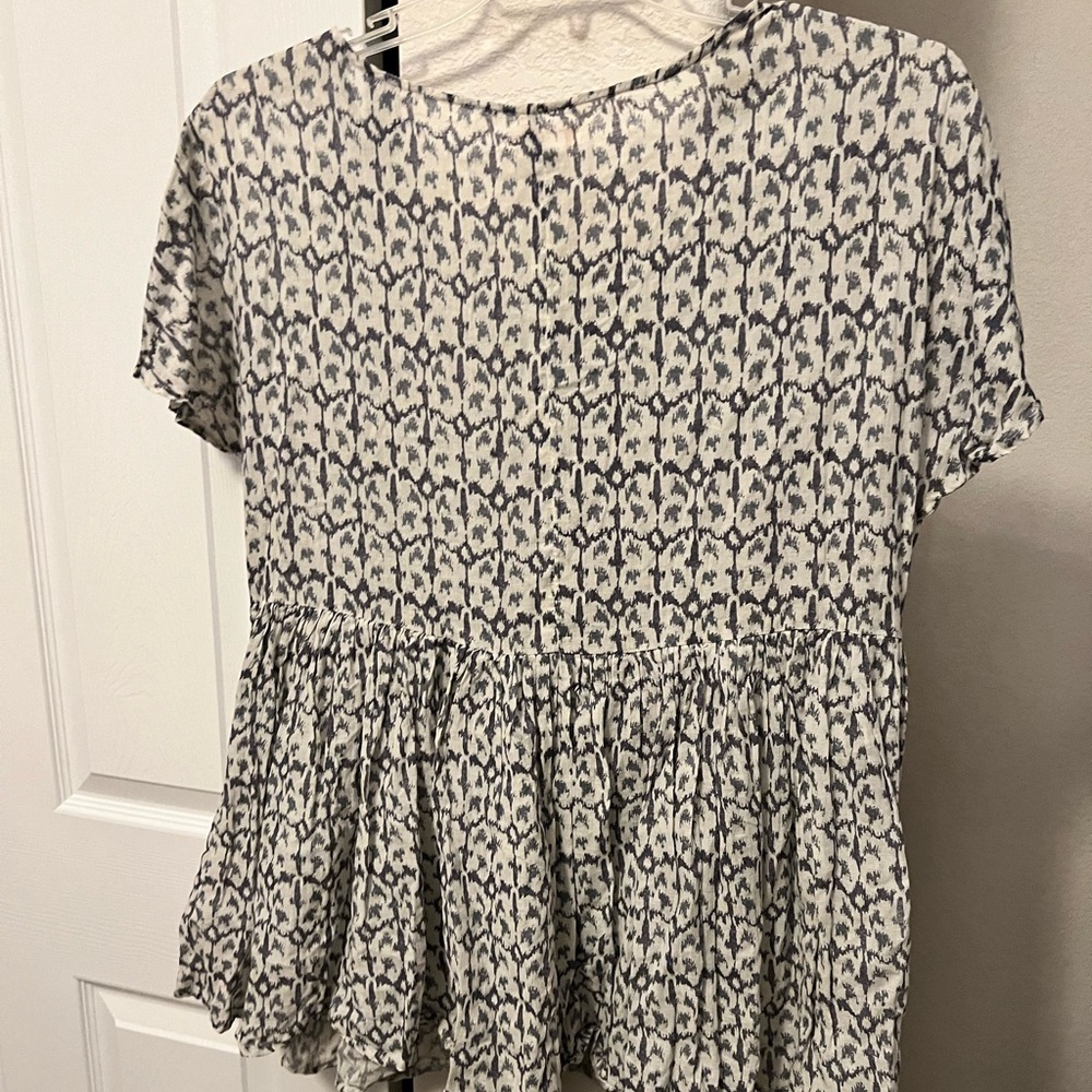 Sweet Magnolia size XXL Patterned Short Sleeve Women's Top